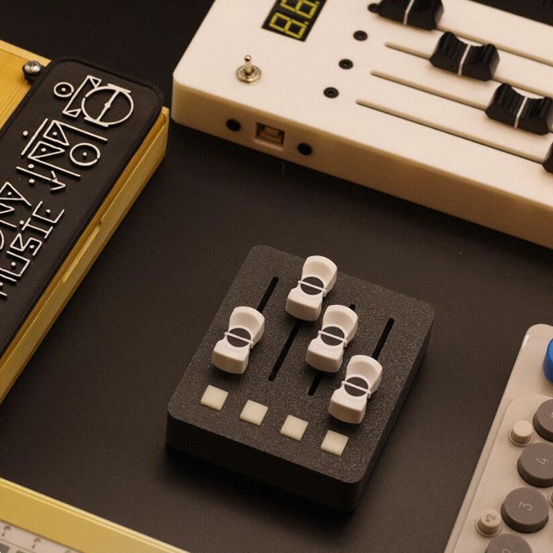EM-PO2 MIDI Kontrol Cihazı 4 F - Audio Music Production incelemesi ve fiyatı